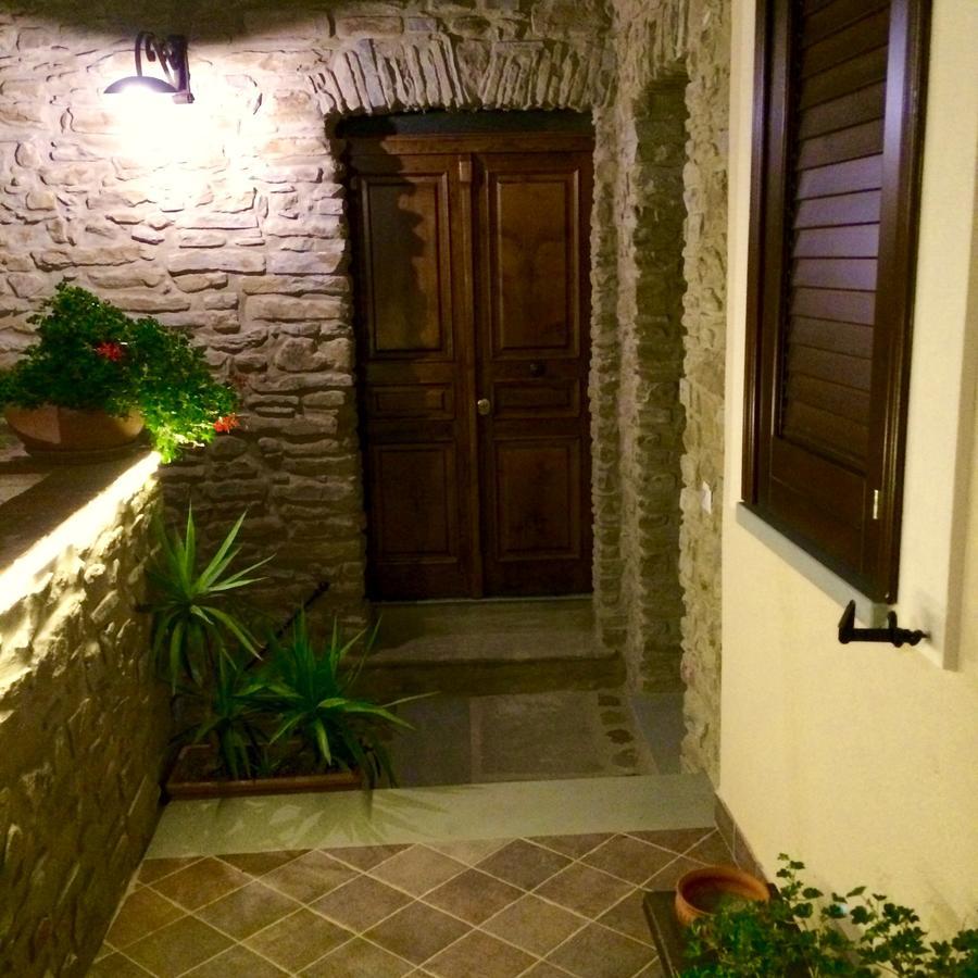 Pozzo Medievale Prignano Cilento Eksteriør bilde