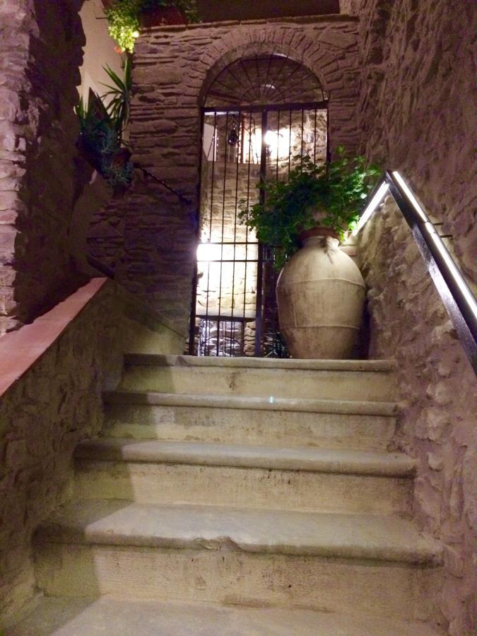 Pozzo Medievale Prignano Cilento Eksteriør bilde
