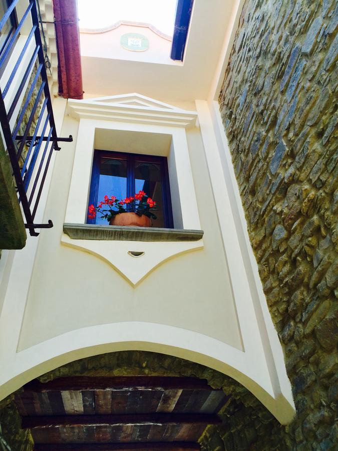 Pozzo Medievale Prignano Cilento Eksteriør bilde