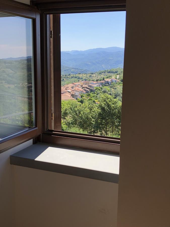 Pozzo Medievale Prignano Cilento Eksteriør bilde